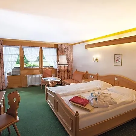 シメンホフ 4* レンク