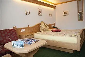 Simmenhof Hotel 4*