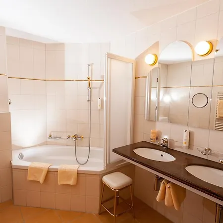 Simmenhof Hotel