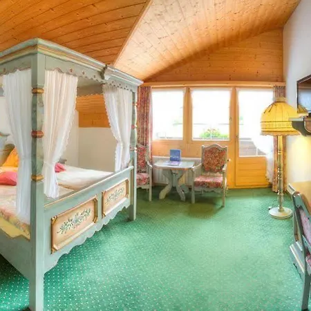 Simmenhof Hotel 4*